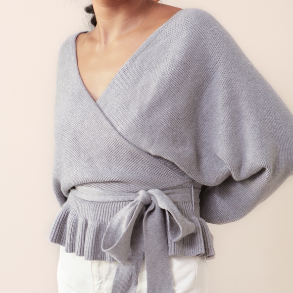 Grey surplice ruffle tie sweater - Picture 7 of 8